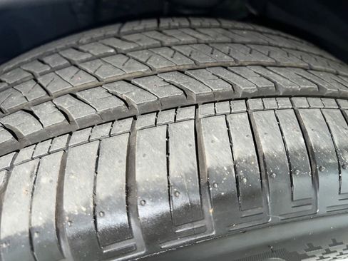 Used 2025 Subaru Forester Touring w/ Protection Package image 31