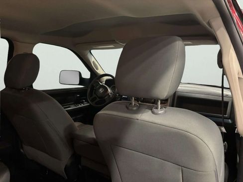 Used 2016 RAM 3500 Tradesman w/ Chrome Appearance Group image 23