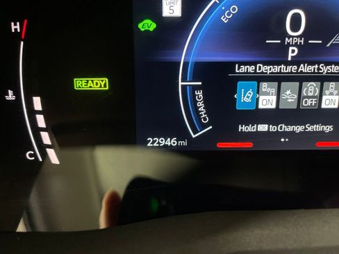 Certified 2025 Toyota Camry LE image 19