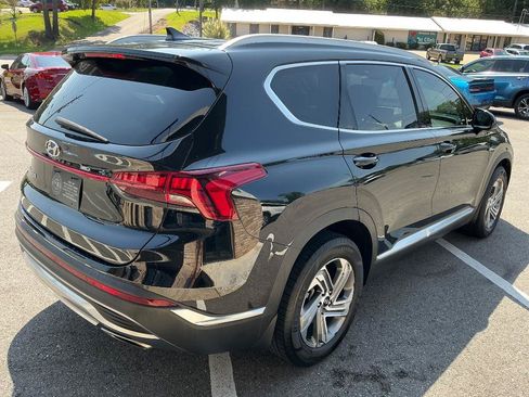 Used 2022 Hyundai Santa Fe SEL FWD image 5