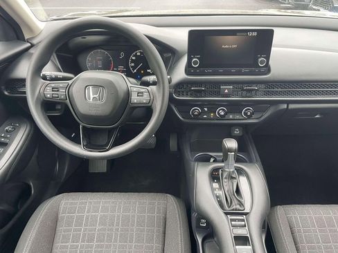 Certified 2023 Honda HR-V LX image 11