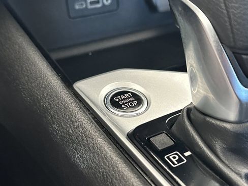 Used 2024 Nissan Altima 2.5 SV FWD image 20
