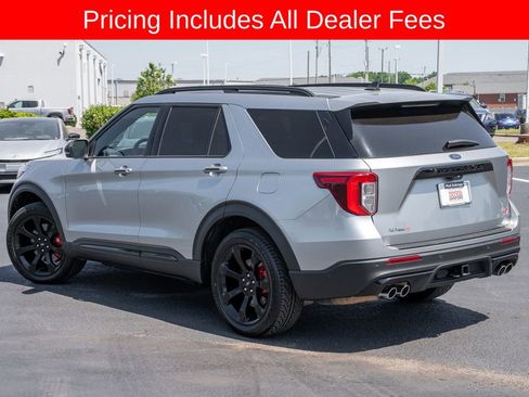 Used 2024 Ford Explorer ST w/ Equipment Group 401A AWD/4WD image 3