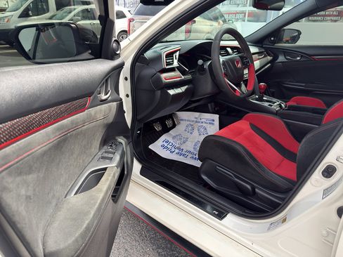 Used 2021 Honda Civic Type R image 14