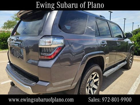 Used 2018 Toyota 4Runner TRD Off-Road AWD/4WD image 4