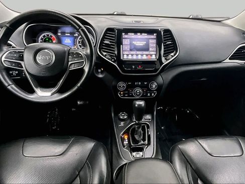 Used 2019 Jeep Cherokee Limited AWD/4WD image 16