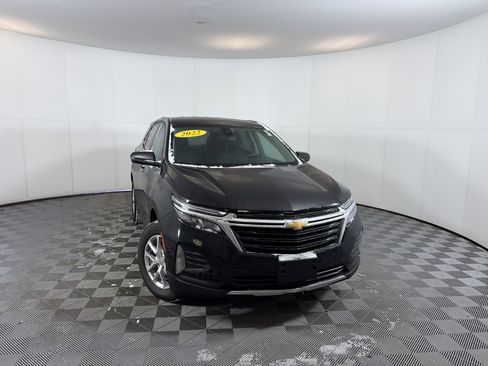 Certified 2022 Chevrolet Equinox LT image 1