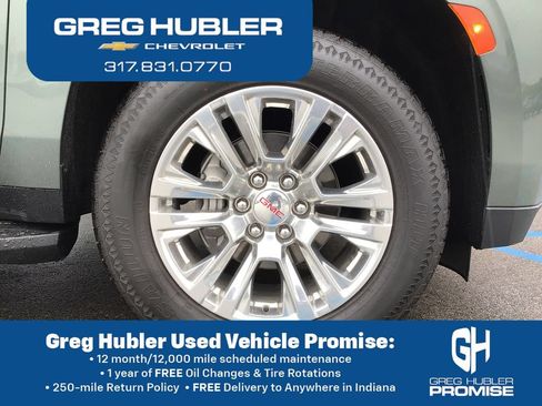 Used 2024 GMC Yukon Denali AWD/4WD image 16