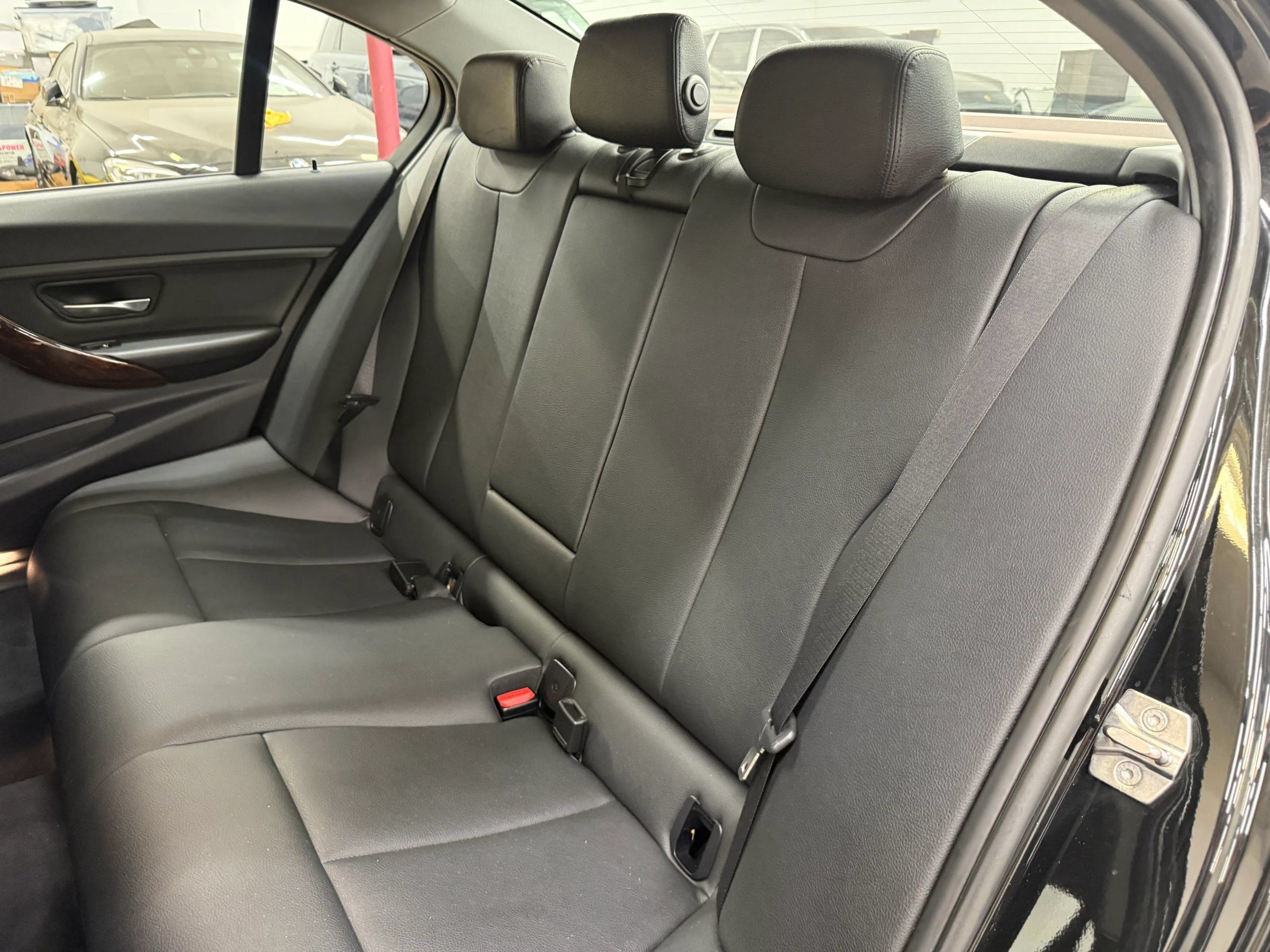 Used 2015 BMW 328i Sedan RWD image 19