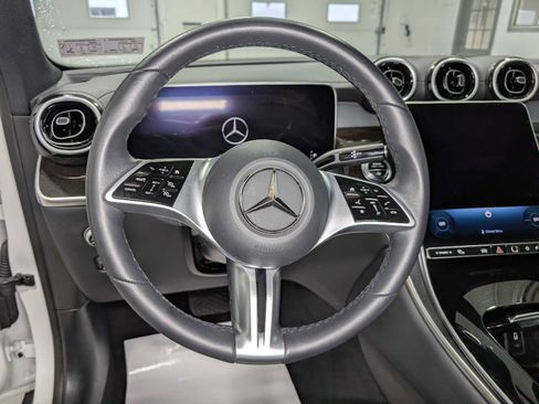 Certified 2024 Mercedes-Benz GLC 300 4MATIC image 33