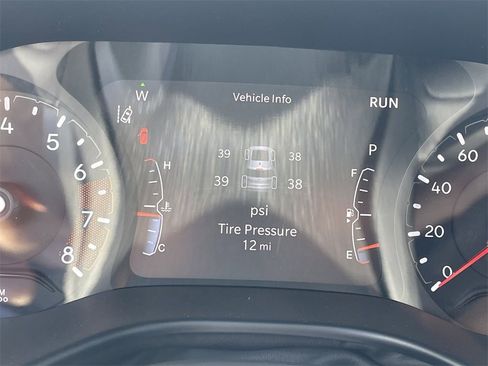 New 2025 Jeep Compass Latitude w/ Altitude Special Edition image 19