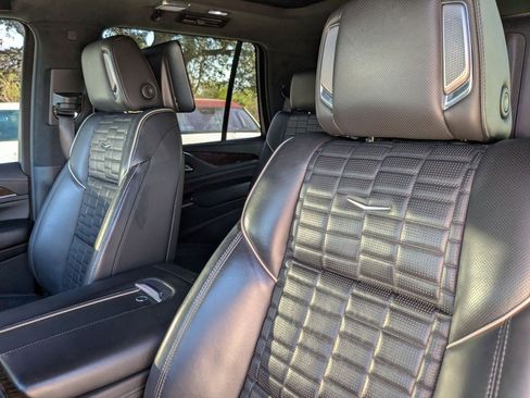 Used 2021 Cadillac Escalade Premium Luxury Platinum w/ LPO, Floor Liner Package image 11