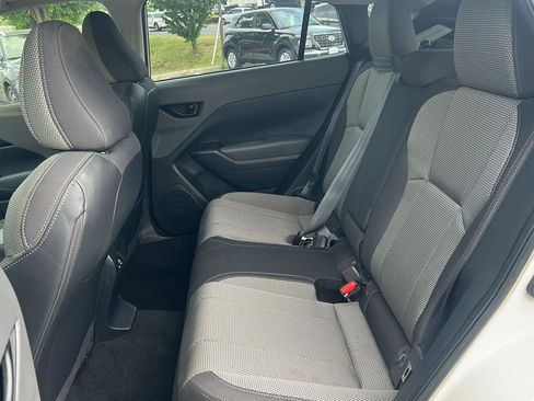 Used 2024 Subaru Crosstrek 2.0i Premium AWD/4WD image 12