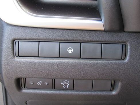 Certified 2023 Nissan Rogue SV AWD/4WD image 30