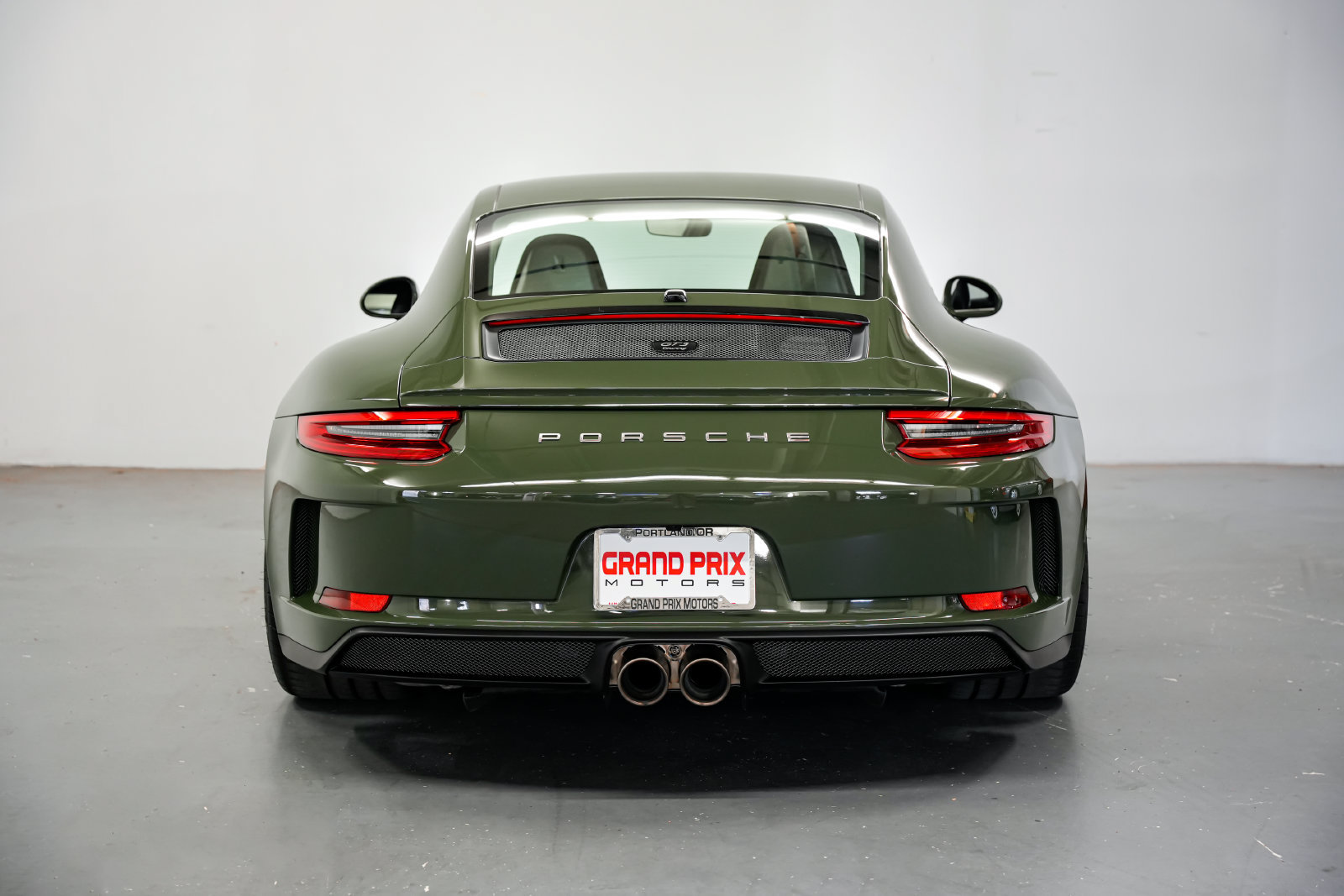 Used 2019 Porsche 911 GT3 RWD image 4