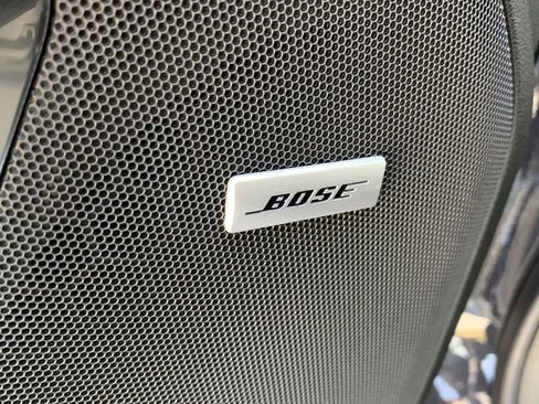 New 2025 Chevrolet Suburban Premier image 18