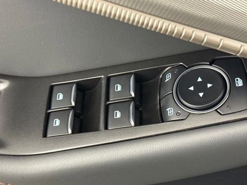 New 2026 Ford Explorer Active image 23