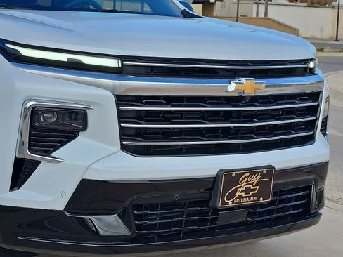 New 2026 Chevrolet Traverse High Country image 7