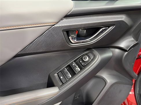 Certified 2025 Subaru Crosstrek 2.5i Limited w/ Popular Package #4A image 9