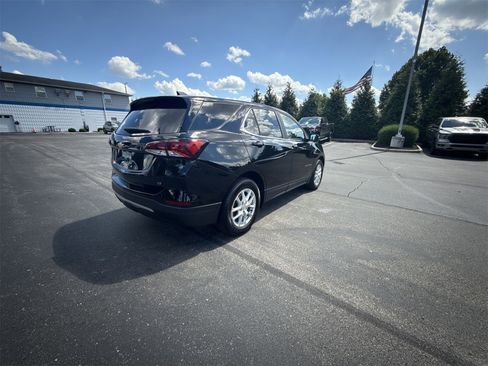 Used 2022 Chevrolet Equinox LT image 8