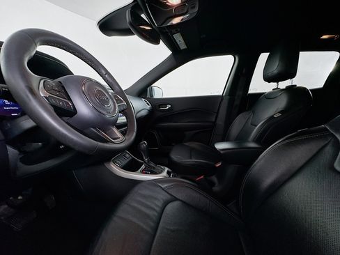 Used 2021 Jeep Compass Latitude image 21