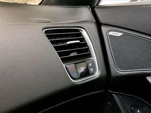 Used 2016 Chevrolet Corvette Stingray Coupe w/ 2LT Preferred Equipment Group image 10