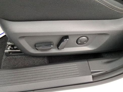 Certified 2026 Nissan Rogue SV FWD image 19