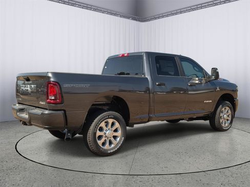 New 2026 RAM 2500 Big Horn AWD/4WD image 3