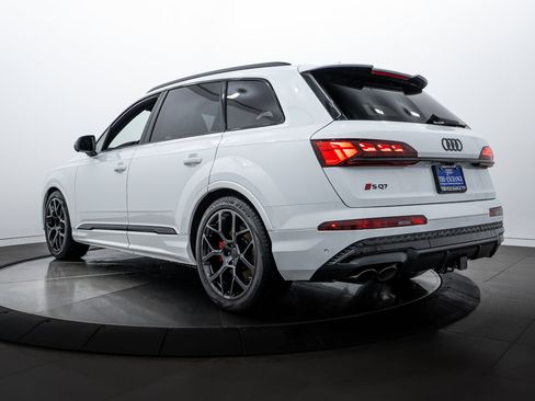 New 2026 Audi SQ7 Prestige image 5