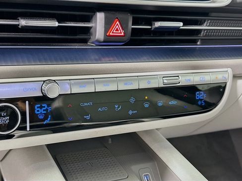 Used 2024 Hyundai Ioniq 6 SEL image 24