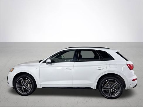Used 2023 Audi Q5 e Prestige w/ Prestige Package image 9
