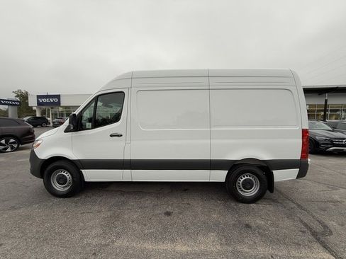 New 2025 Mercedes-Benz Sprinter 2500 image 2