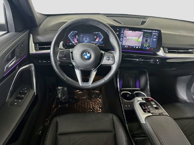 Used 2026 BMW X2 xDrive28i AWD/4WD image 16