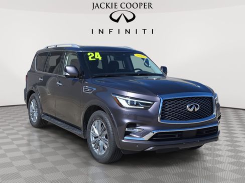 Used 2024 INFINITI QX80 Luxe image 3