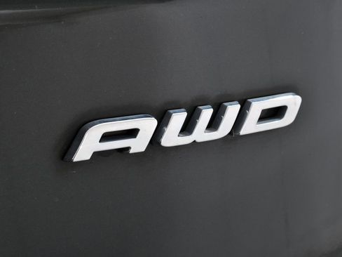 Used 2023 Ford Edge SEL w/ Convenience Package image 21