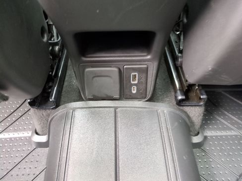 Certified 2024 Chevrolet TrailBlazer RS w/ Convenience Package image 21