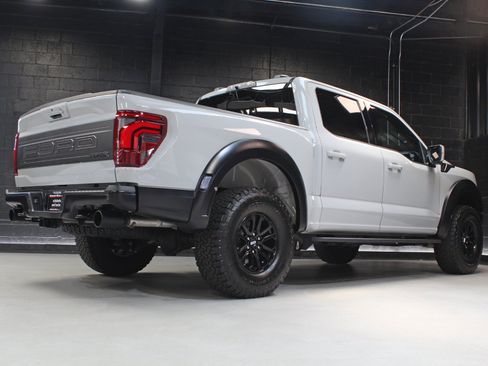 Used 2026 Ford F150 Raptor AWD/4WD image 19