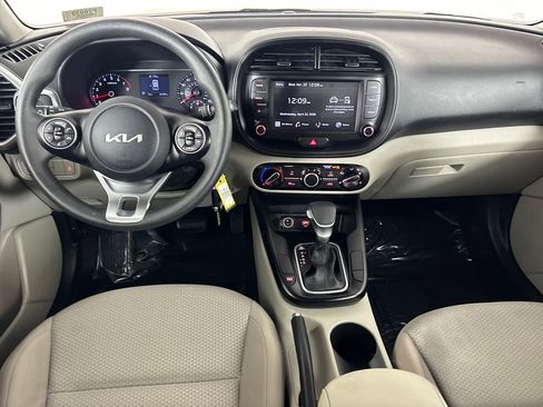 Used 2022 Kia Soul LX w/ Technology Package image 29