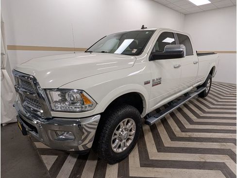 Used 2018 RAM 2500 Laramie w/ Convenience Group image 1