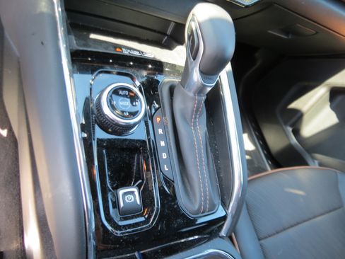 Used 2025 GMC Canyon AT4 w/ Nightfall Edition AWD/4WD image 21
