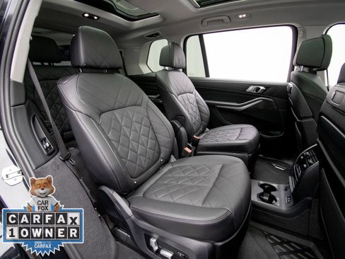 Used 2024 BMW X7 xDrive40i w/ Climate Comfort Package AWD/4WD image 18
