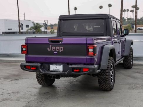 New 2026 Jeep Gladiator Rubicon AWD/4WD image 9