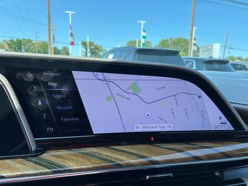 Used 2023 Cadillac Escalade Sport Platinum w/ LPO, ONYX Package image 14