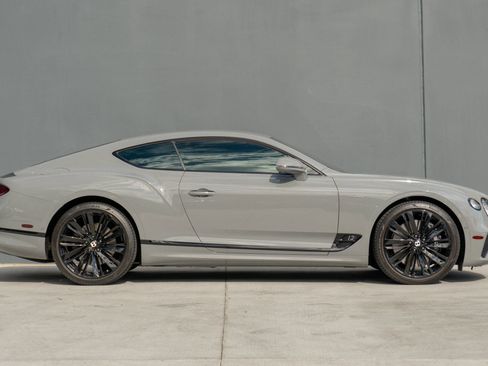 Used 2022 Bentley Continental GT Speed image 6