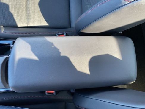 New 2025 Toyota Prius Plug-In Hybrid image 50