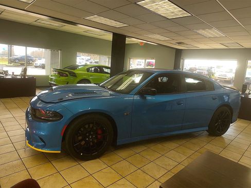 Used 2023 Dodge Charger Scat Pack w/ Plus Group image 3
