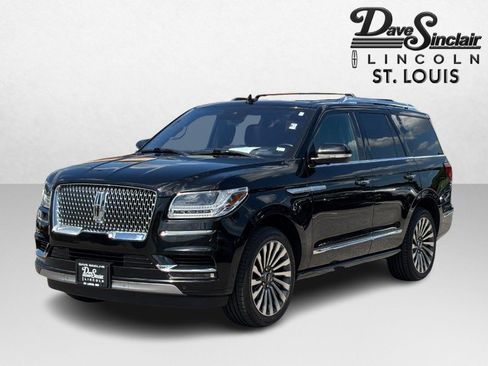 Used 2018 Lincoln Navigator Reserve w/ Technology Package AWD/4WD image 7