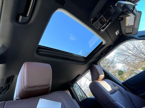 Certified 2025 Toyota Land Cruiser image 13