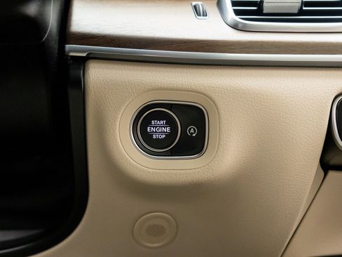 Certified 2026 Mercedes-Benz GLE 350 4MATIC image 22