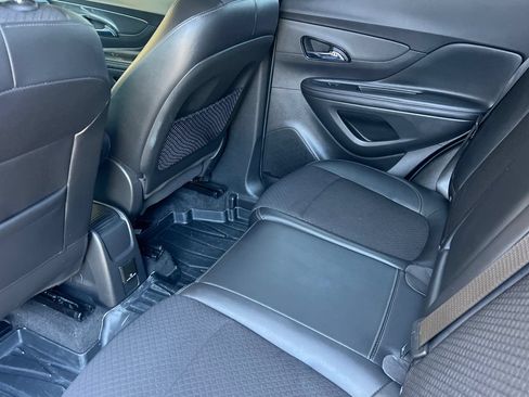 Used 2019 Buick Encore Preferred w/ Safety Package FWD image 9